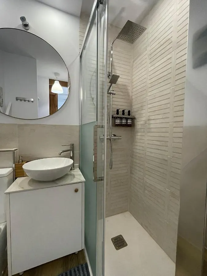 Studio On The Beach Front Malaga Apartment