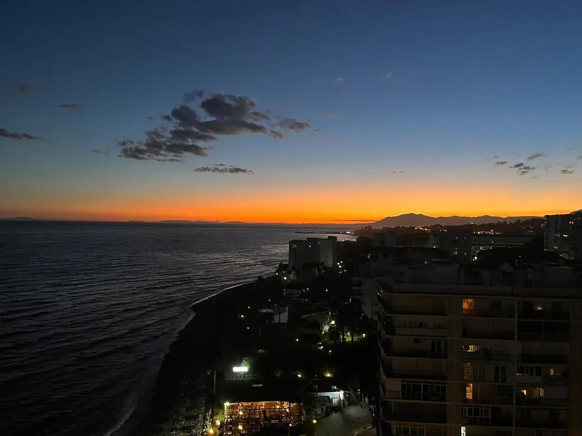 Studio On The Beach Front Malaga 0*,