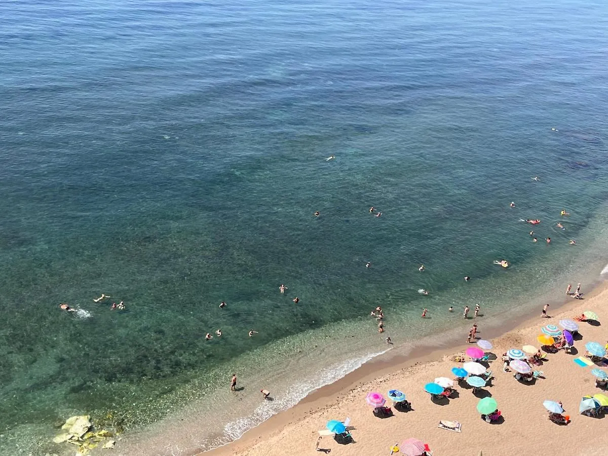 Studio On The Beach Front Malaga Apartment