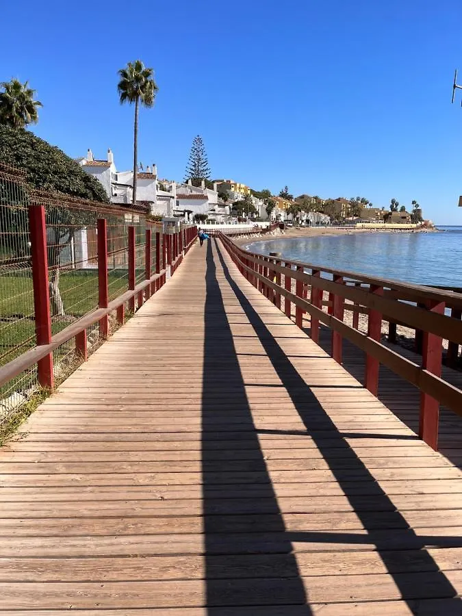 Studio On The Beach Front Malaga Apartment